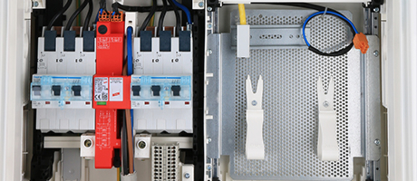 Hausanschluss, Zähler und Unterverteiler bei ESR GmbH & Co. KG in Dorfprozelten